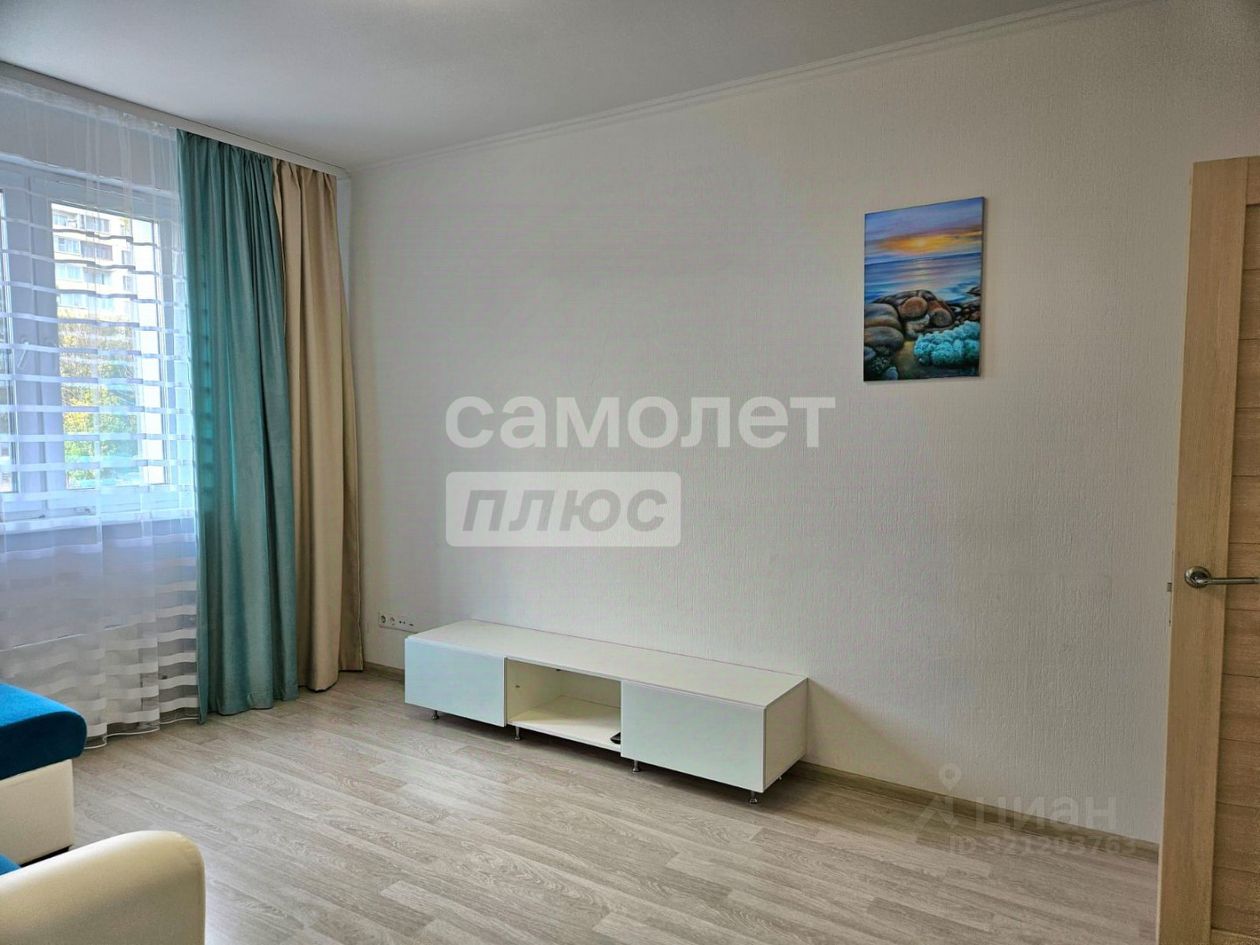 Продажа 2-комн квартиры на вторичном рынке Варшавское шоссе, 100к1