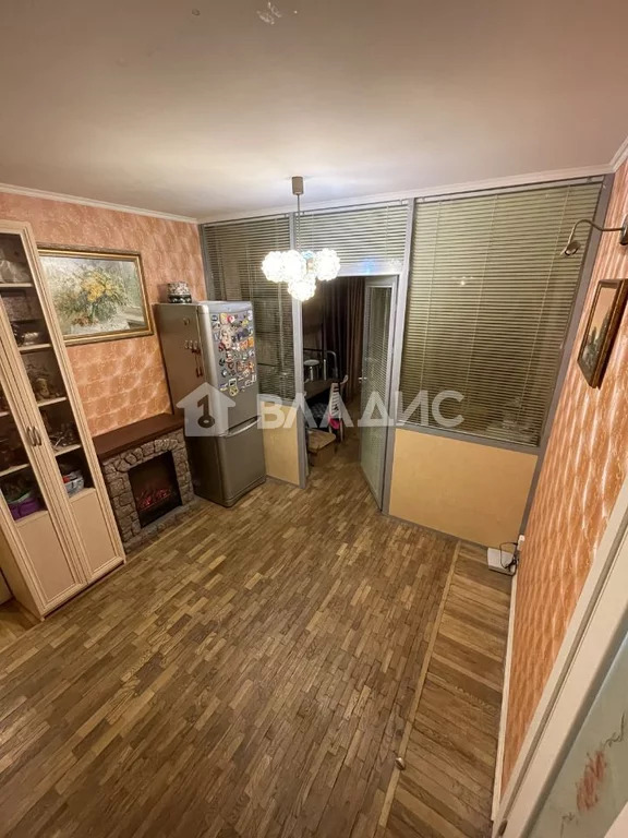 3-комн квартира ул. Школьная,  д. 76