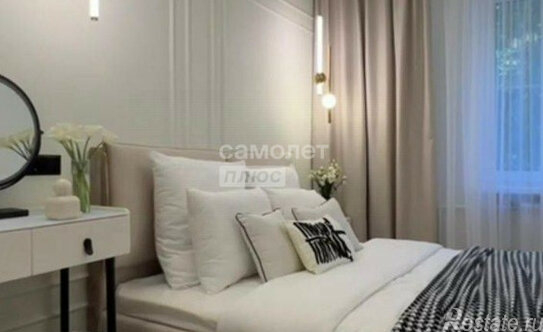 Продажа 2-комн квартиры на вторичном рынке улица Красных Зорь,  д. 41