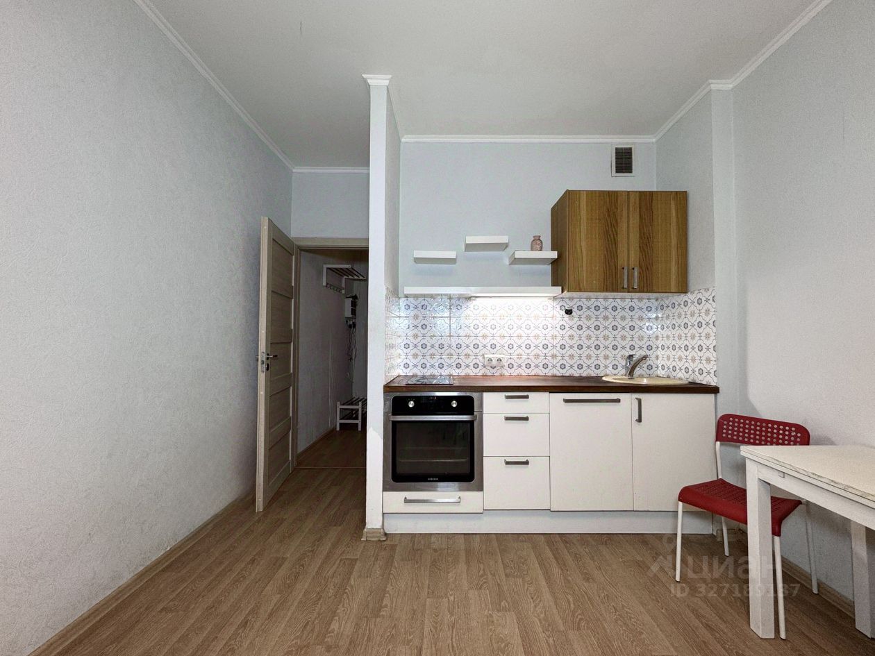 Продажа студии улица Адмирала Черокова, 18к3