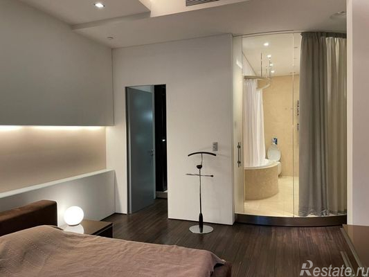 Продажа 5-комн квартиры на вторичном рынке Бутиковский пер,  д. 5