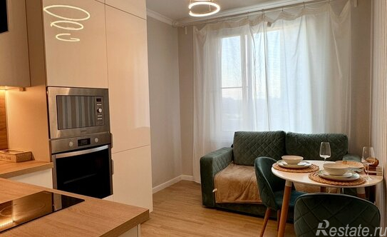 Продажа 1-комн квартиры на вторичном рынке Красногорск, ул Липовой Рощи,  д. 1,  к. 2