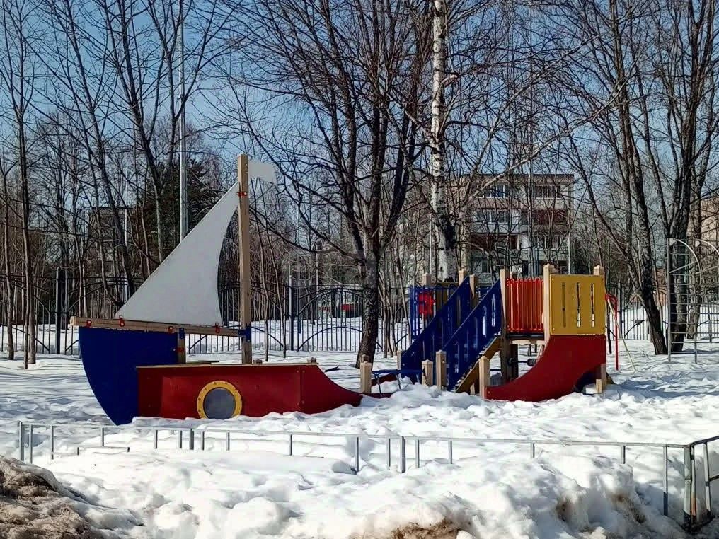 Продажа 2-комн квартиры на вторичном рынке Пересвет, улица Строителей, 6