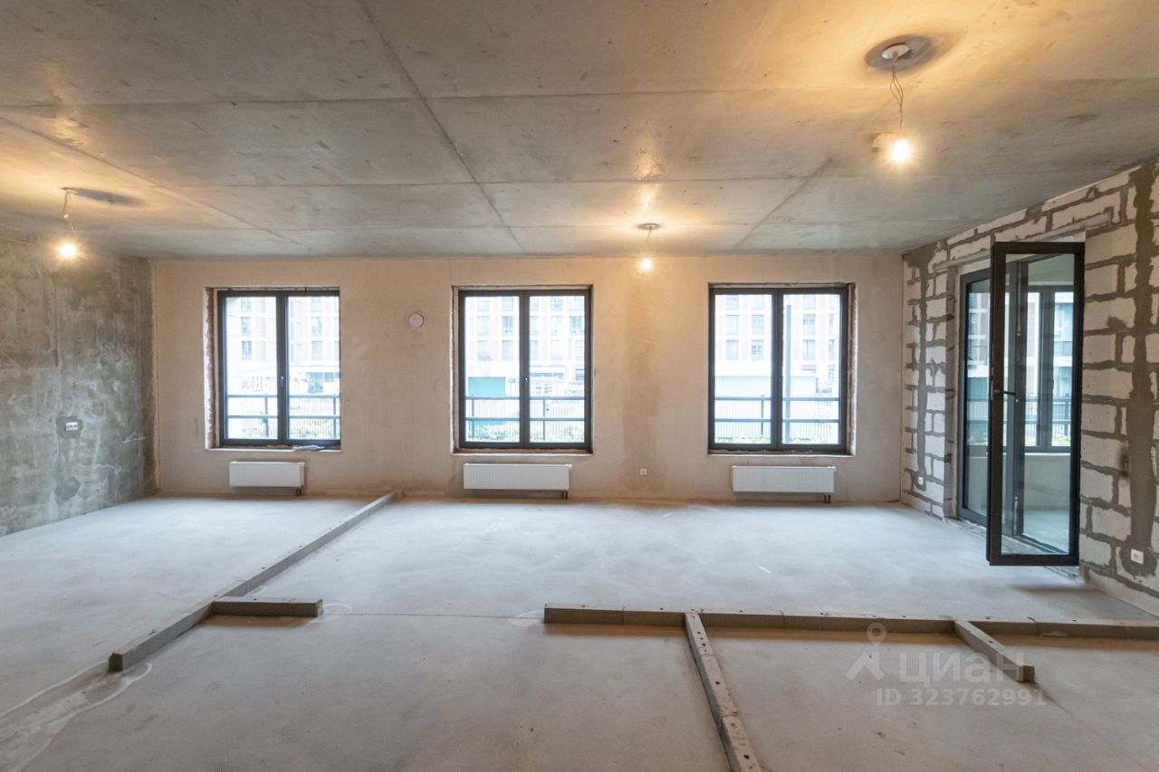 Продажа 3-комн квартиры на вторичном рынке Петровский проспект, 24к2