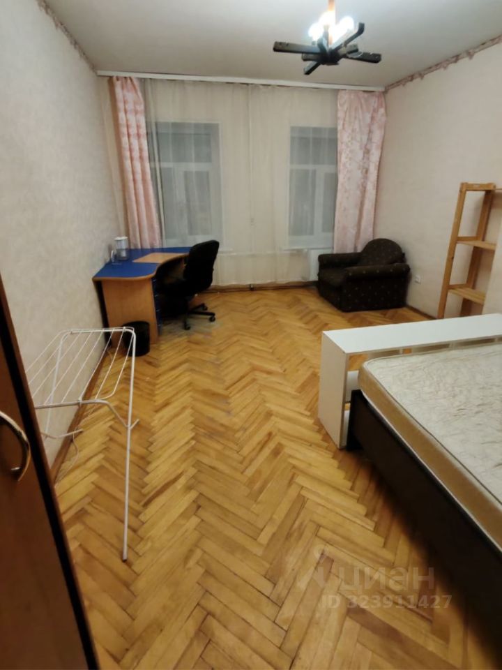 Продажа 3-комн квартиры на вторичном рынке 12-я Красноармейская улица, 7