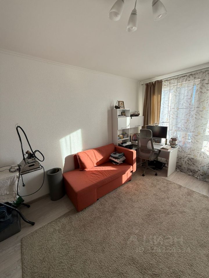 Продажа 2-комн квартиры на вторичном рынке Родниковая улица, 5А