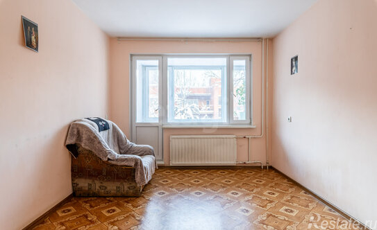 Продажа 2-комн квартиры на вторичном рынке улица Композиторов,  д. 29 к1