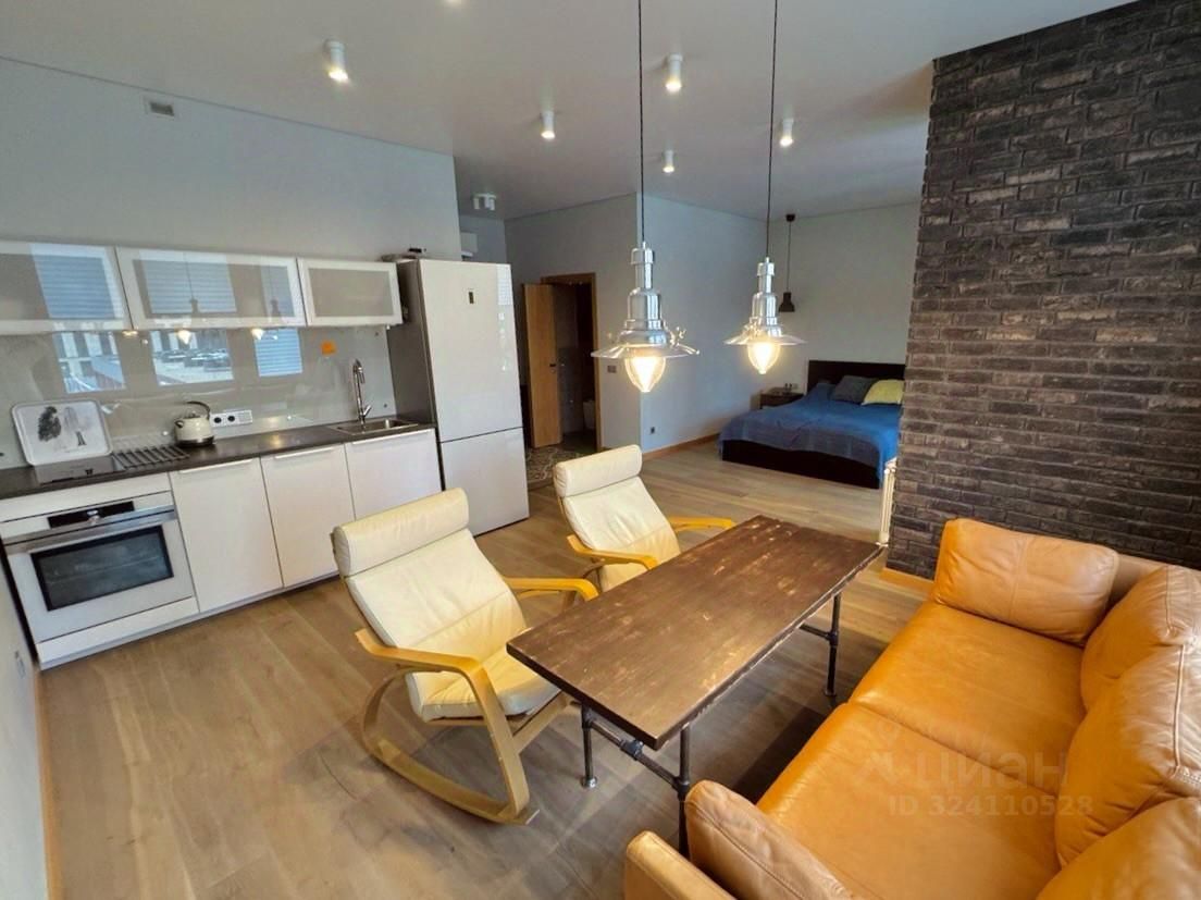 Продажа 1-комн квартиры на вторичном рынке Краснобогатырская улица, 90С2