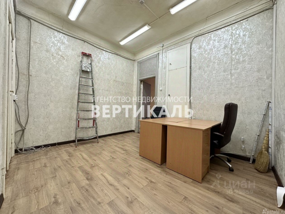 Аренда 4-комн квартиры на вторичном рынке улица Фадеева,  д. 10