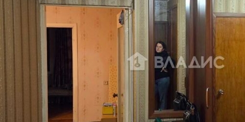 3-комн квартира улица Вавиловых, 6К2