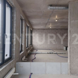 Продажа 4-комн квартиры на вторичном рынке улица Нижние Мнёвники,  д. 7