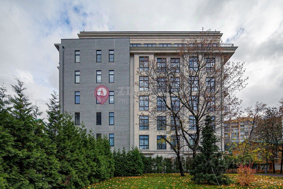 Продажа 5-комн квартиры на вторичном рынке Никитская М. ул,  д. 15