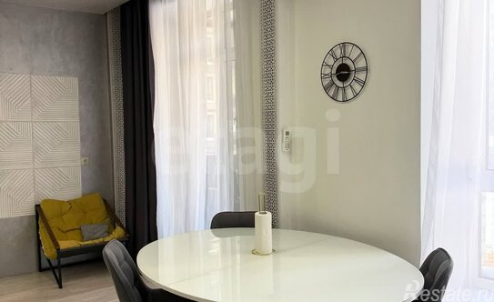 Продажа 2-комн квартиры на вторичном рынке Апрелевка, ул Жасминовая,  д. 5