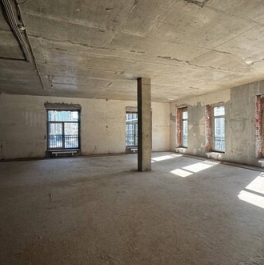 Продажа 4-комн квартиры на вторичном рынке Ямского Поля 3-я ул,  д. 9,  к. 2