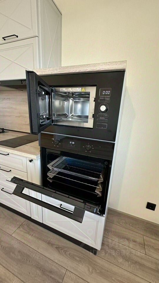 Продажа студии пос. Янино-1, 7-я линия, 1