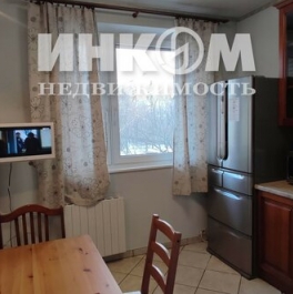 Аренда 2-комн квартиры на вторичном рынке Хабаровская улица,  д. 10/30