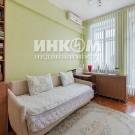 Продажа 2-комн квартиры на вторичном рынке Оболенский пер,  д. 2