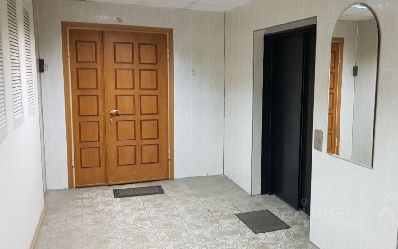 Продажа студии Студенецкий переулок, 3