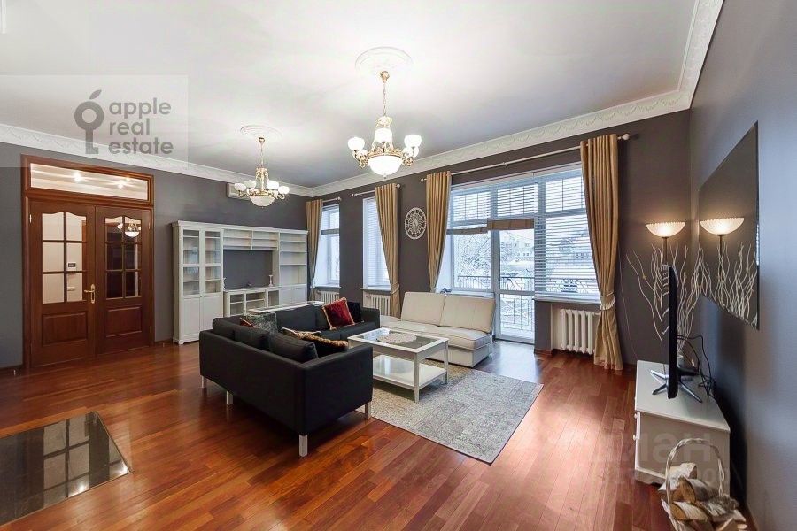 Продажа 4-комн квартиры на вторичном рынке улица Покровка, 42С6