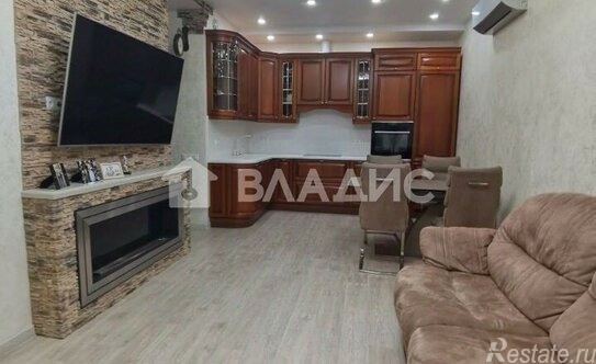 Продажа 3-комн квартиры на вторичном рынке улица Черняховского,  д. 19