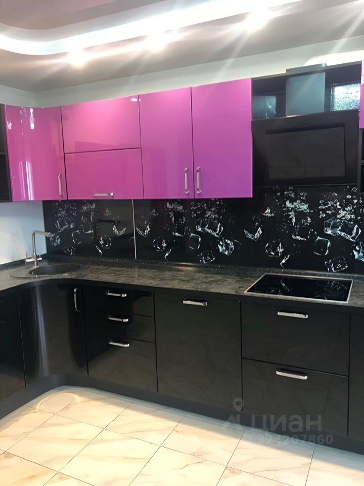 Продажа 2-комн квартиры на вторичном рынке пос. Мебельной Фабрики, улица Заречная, 1А