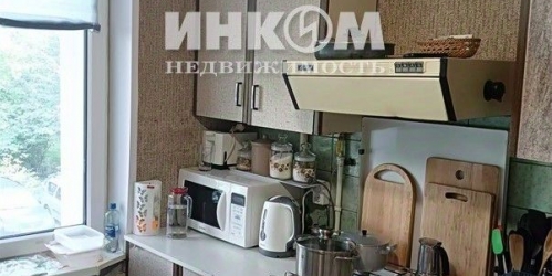 3-комн квартира Стройковская улица,  д. 10