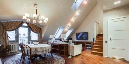 4-комн квартира Шамшева улица,  д. 14