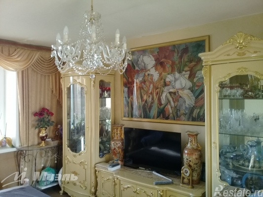 Продажа 4-комн квартиры на вторичном рынке Электросталь, Юбилейная ул,  д. 1