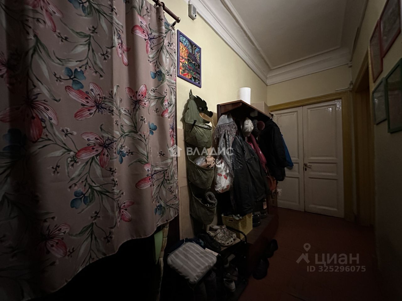 Продажа 6-комн квартиры на вторичном рынке Клинский пр-кт,  д. 21