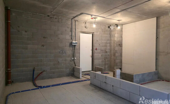 Продажа 1-комн квартиры на вторичном рынке Петровский пр-кт,  д. 9 к2