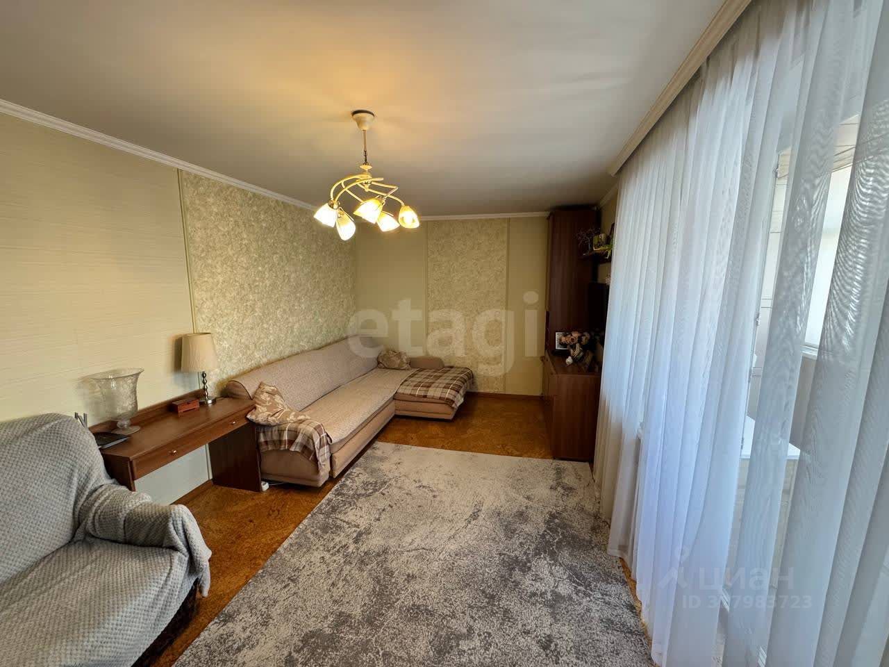 Продажа 2-комн квартиры на вторичном рынке Климовск мкр, улица Заводская,  д. 24