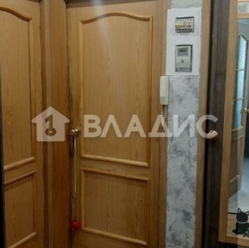 4-комн квартира улица Лёни Голикова,  д. 23