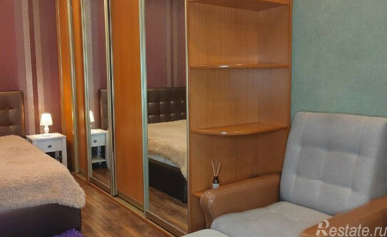 Продажа 1-комн квартиры на вторичном рынке ул Осенняя,  д. 14