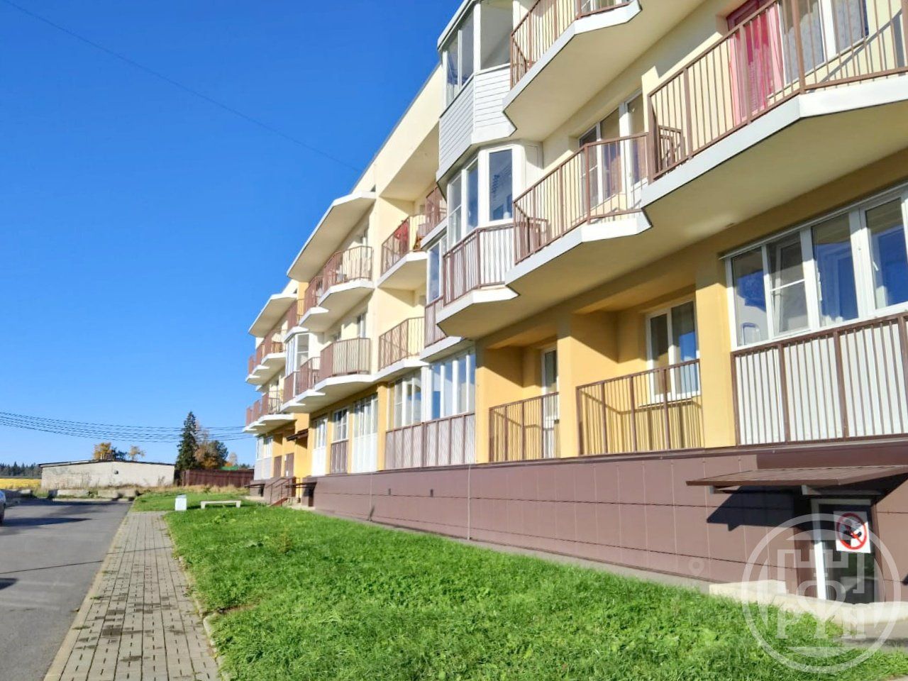 Продажа студии пос. Поляны, шоссе Выборгское, 49к3