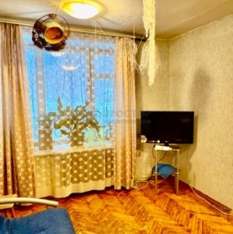 Продажа 3-комн квартиры на вторичном рынке улица Барклая,  д. 16 к4