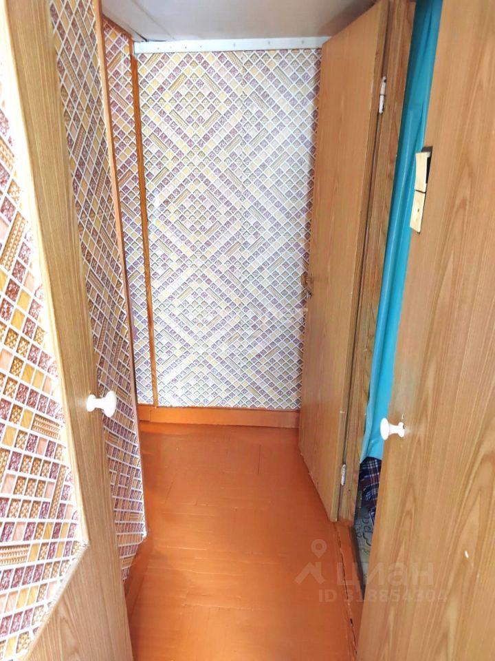 Продажа 2-комн квартиры на вторичном рынке Севанская улица, 11