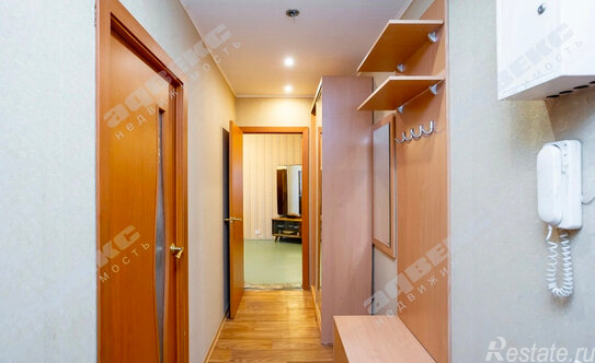 Продажа 2-комн квартиры на вторичном рынке улица Лёни Голикова,  д. 60