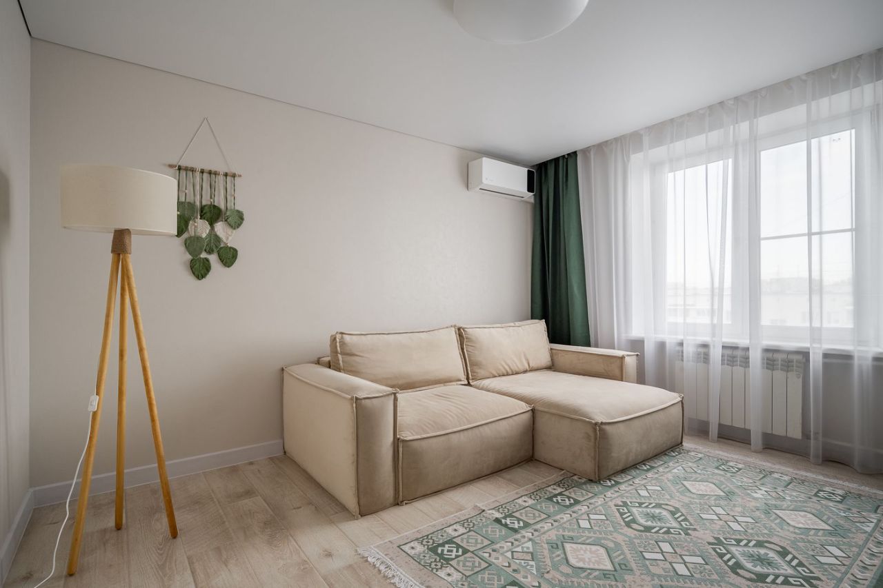 Продажа 2-комн квартиры на вторичном рынке улица Бехтерева, 39К3