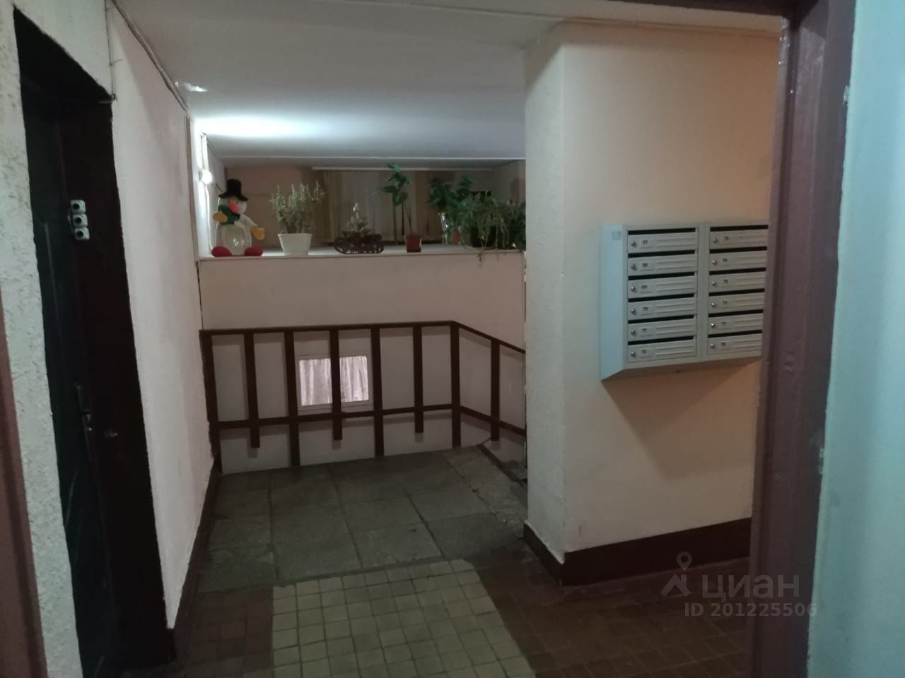 Продажа 1-комн квартиры на вторичном рынке Саратовская улица, 1К1