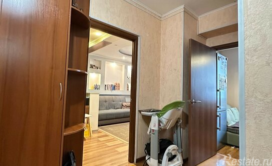 Продажа 1-комн квартиры на вторичном рынке проезд Шокальского,  д. 11