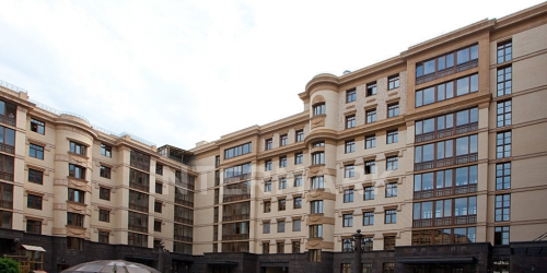 3-комн квартира Хилков пер., 1