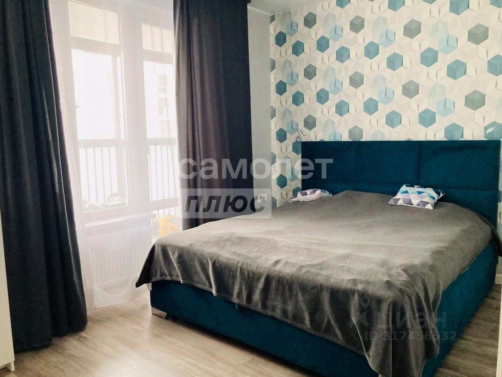 Продажа 3-комн квартиры на вторичном рынке Феодосийская улица, 7к5