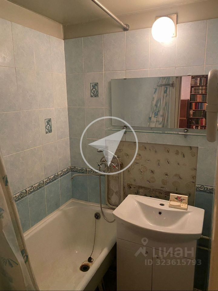 Продажа 2-комн квартиры на вторичном рынке Авангардная улица, 8К3