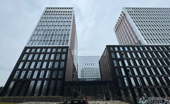 Продажа 1-комн квартиры на вторичном рынке Светланова ул,  д. 11 к1