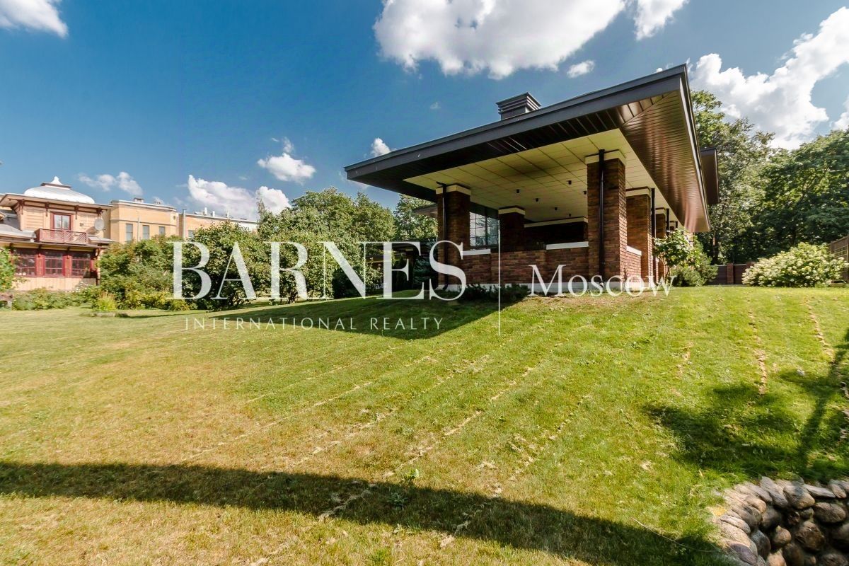 Продажа дома улица Александровская, 3