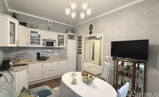 Продажа 1-комн квартиры на вторичном рынке улица Маршала Рыбалко,  д. 2