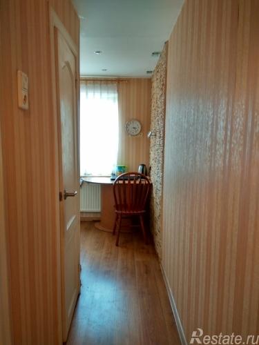 Продажа 3-комн квартиры на вторичном рынке ломоносов улица Александровская,  д. 45