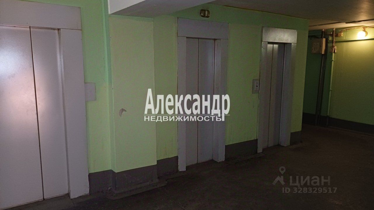 Продажа комнаты Будапештская улица, 71к4