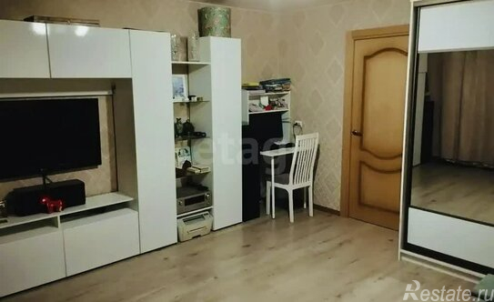 Продажа 3-комн квартиры на вторичном рынке Просвещения пр-кт,  д. 46,  к. 2