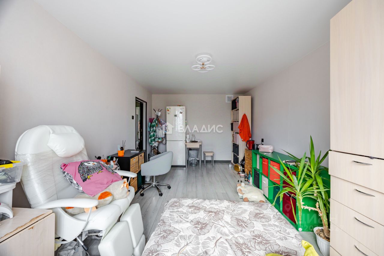 Продажа 1-комн квартиры на вторичном рынке улица Беринга, 32К2